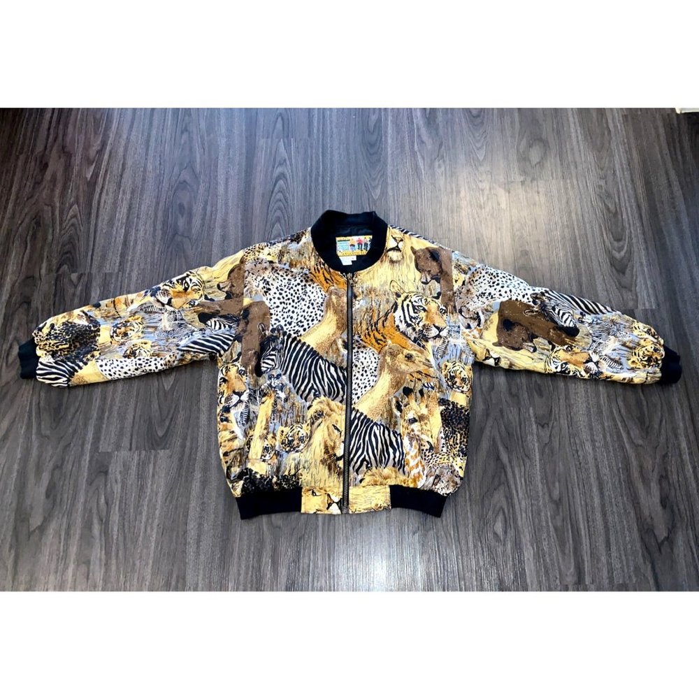 VINTAGE ATLANTIC BEACH ANIMALALL OVER PRINT UNISEX SILK JACKET MENS MEDIUM